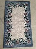 3' x 5' patterned rug
