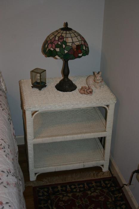 Wicker end table, Tiffany style lamp