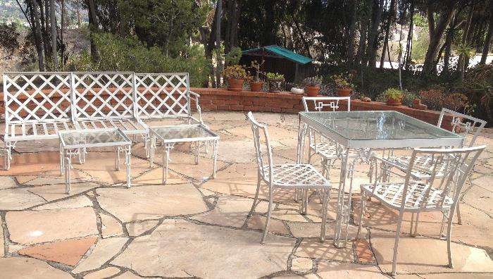 Great unusual vintage heavy wrought iron patio set with Asian motif. Needs some work priced to sell!