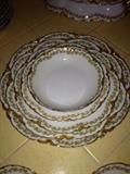 Huge set of Haviland Limoges over 160 pieces heavy gilt.