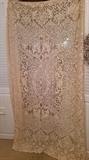 Several nice lace tablecloths 