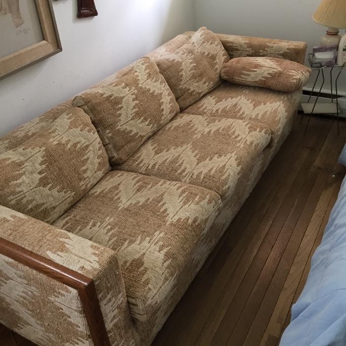 Couch in nice condition priced to sell!