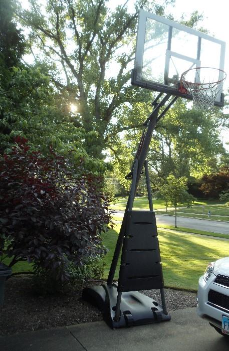 Reebok 10.5' Portable Basketball Hoop
