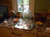 Kitchen:  A large glass bee hive beverage dispenser and other décor.