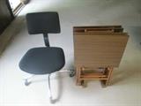 office chair and trays