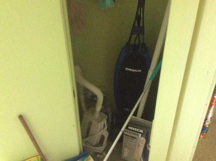 Oreck vacuum, cleaning supplies