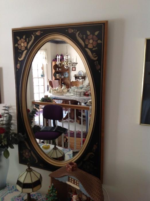 Painted Framed Oval Mirror $ 40.00