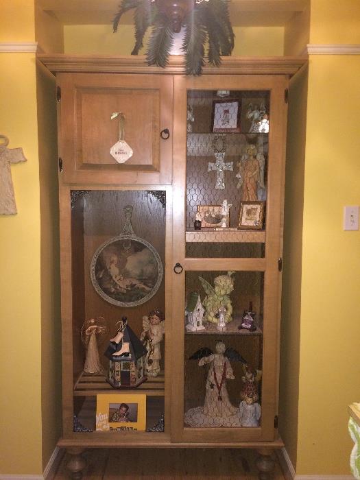 Beautiful cabinet