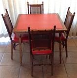 Stakmore wood collapsible table with 4 folding chairs