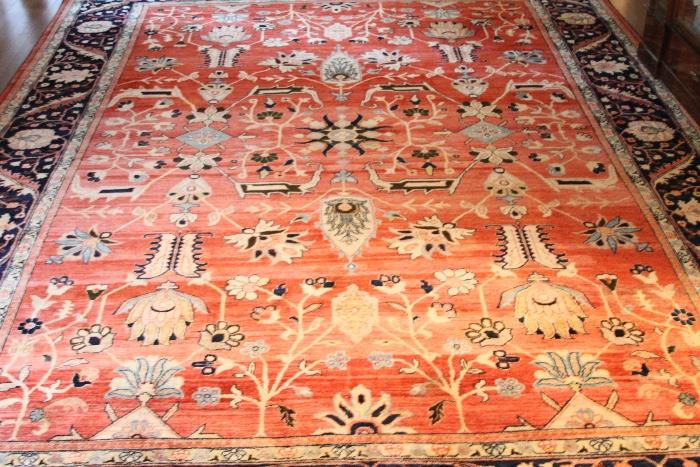 Beautiful Vegetable Dyed Room Size Hand Knotted Carpet