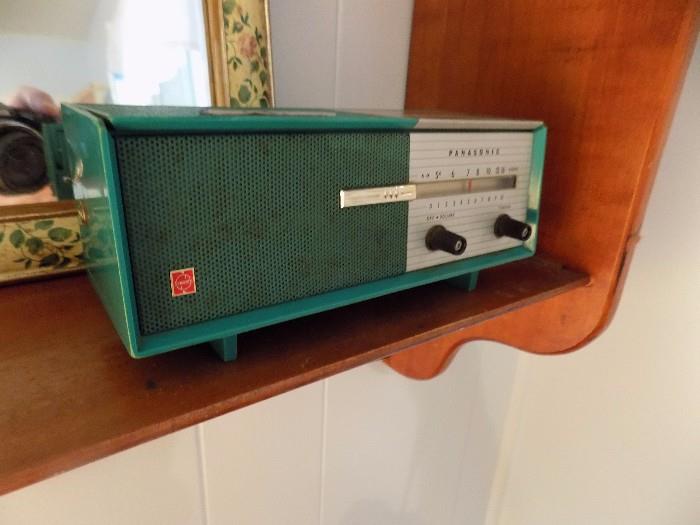 vintage Panasonic radio