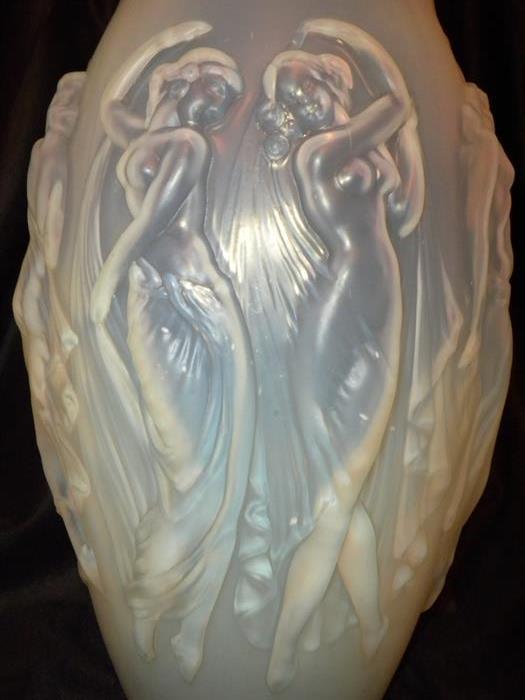 VERY RARE ART DECO 13" NUDE VASE BY SABINO (PARIS)
