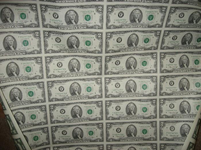 Uncut sheet of two dollars bills (1976)