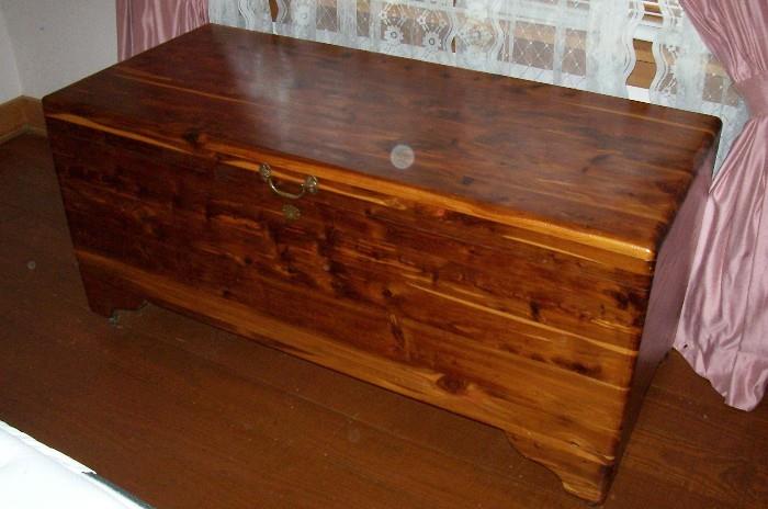Very nice and clean cedar chest - inside looks GREAT.