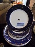 Sakura Galaxy dinnerware