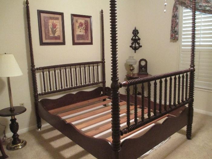 Four Poster Bed
