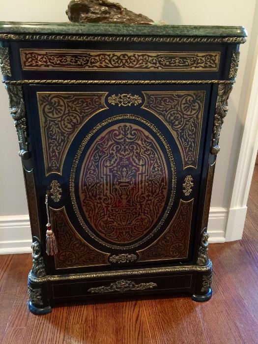 Mahogany Boulee one door green marble top cabinet w/ brass inlay