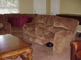 Multi-piece sectional sofa with recliners