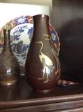 Very nice Japanese vase, signed, with Crane design
