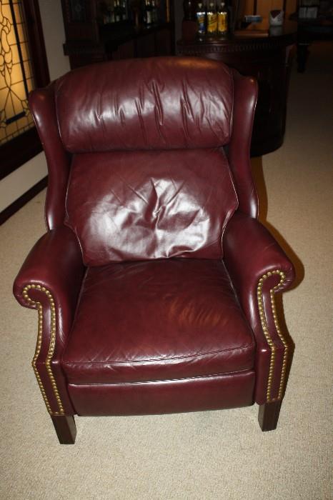 LEATHER WING BACK RECLINER