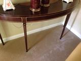 KITTINGER CONSOLE / FOYER TABLE