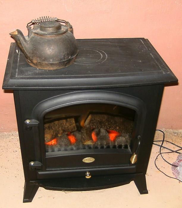 Dimplex Faux Wood Stove electric space heater in excellent working condition.