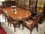 SPECTACULAR E.J. VICTOR DINING TABLE AND 10 CHAIRS FROM THE HISTORICAL NEWPORT COLLECTION FROM THE MANSIONS, IMMACULATE CONDITION, WITH 2 LEAVES
