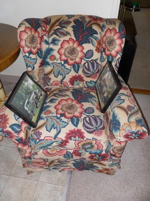 Flowered Print/Design Recliner, High Back, Comfy Arm Rests, in beautiful condition. Vintage Cool Cars in Black Frames.