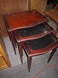 BRANDT MAHOGANY NESTING TABLE HAGERSTOWN, MD