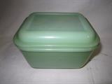 FIRE KING JADEITE PHILBE REFRIGERATOR DISH