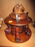 PIPE STAND WITH HUMIDOR & 6 PIPES