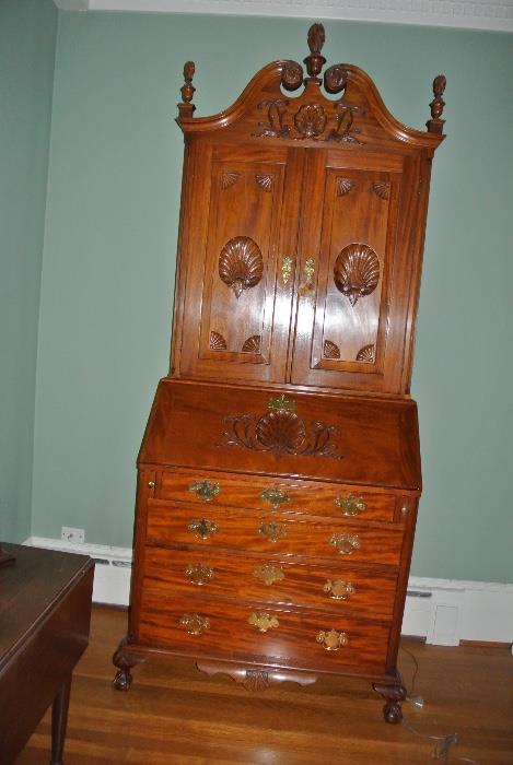 Chippendale Walnut Secretary Book Case circa 1780