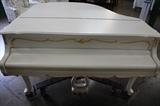 A19 #1 Schimmel White Laquer Gold Trim 1973 5’1” Baby Grand Piano #141640 Condtionf 9/10
