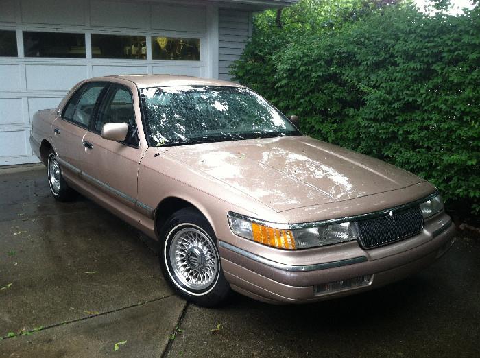 1993 MERCURY GRAND MARQUIS LS
41,934 ORIGINAL MILES AS OF 6/21/15
“FOR BIDDING INFO”
CONTACT BOB AT 248 761-6166 FOR MORE INFO ON THE CAR
