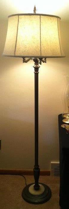 1930'S FLOOR LAMP WITH MARBLE ACCENT