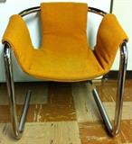 MID CENTURY MODERN CHROME SLING CHAIRS SET OF 5 DESIGNED BY DUNCAN BURKE AND GUNTER EBERLE FOR VECTA GROUP IN THE 1970's AND WERE MANUFACTURED IN ITALY. 