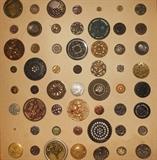 Great Selection of Antique and Vintage Buttons; Loads of Metals