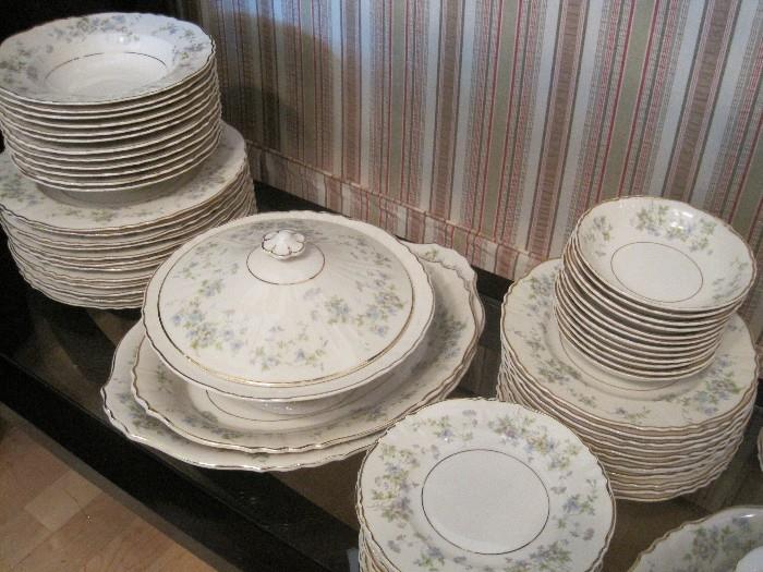 Syracuse China in the Mayview pattern.