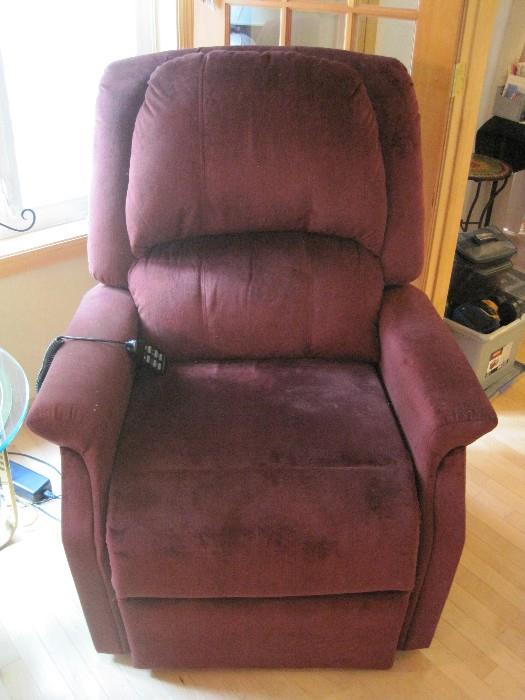 Hardly used lift chair.