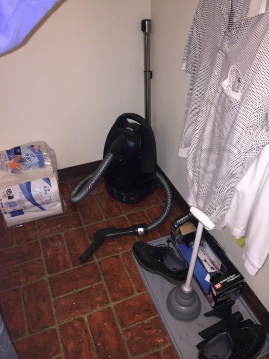 VACUUM
