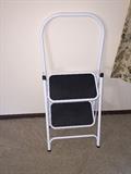 STEPPING STOOL