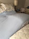 CRAFTMATIC 1 ADJUSTABLE MATTRESSES ( TWO SEPARATE SIDES ADJUSTED INDIVIDUALLY)