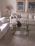 CREAM / OFF WHITE DREXEL HERITAGE SOFA AND LOVESEAT