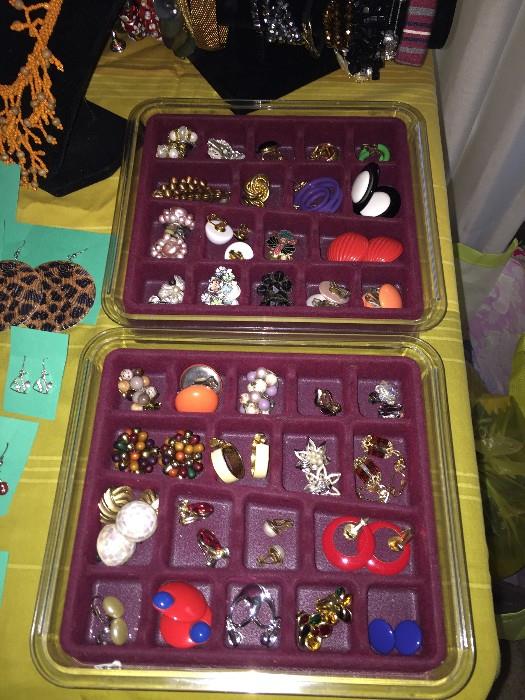 VINTAGE AND COSTUME JEWELRY- CLIP ON EARRINGS