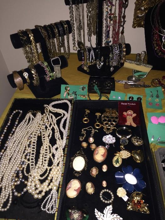 VINTAGE AND COSTUME JEWELRY-NECKLACES, BRACELETS , EARRINGS