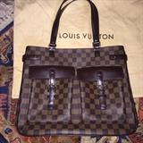 AUTHENTIC LOUIS VUITTON EBENE DAMIER UZES TOTE (GREAT CONDITION)