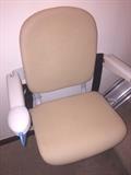 STAIR LIFT- MINIVATOR SIMPLICITY 950 SERIES STRAIGHT STAIRLIFT
