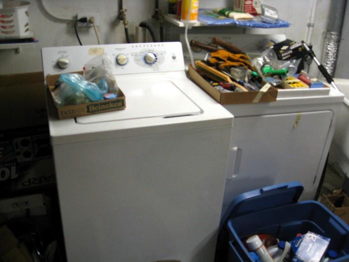 WASHER DRYER WORKS ALL THE WAY!