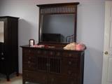 Dresser w/Mirror