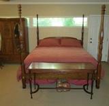 Gorgeous very ornate 4 poster King Size Bed complete